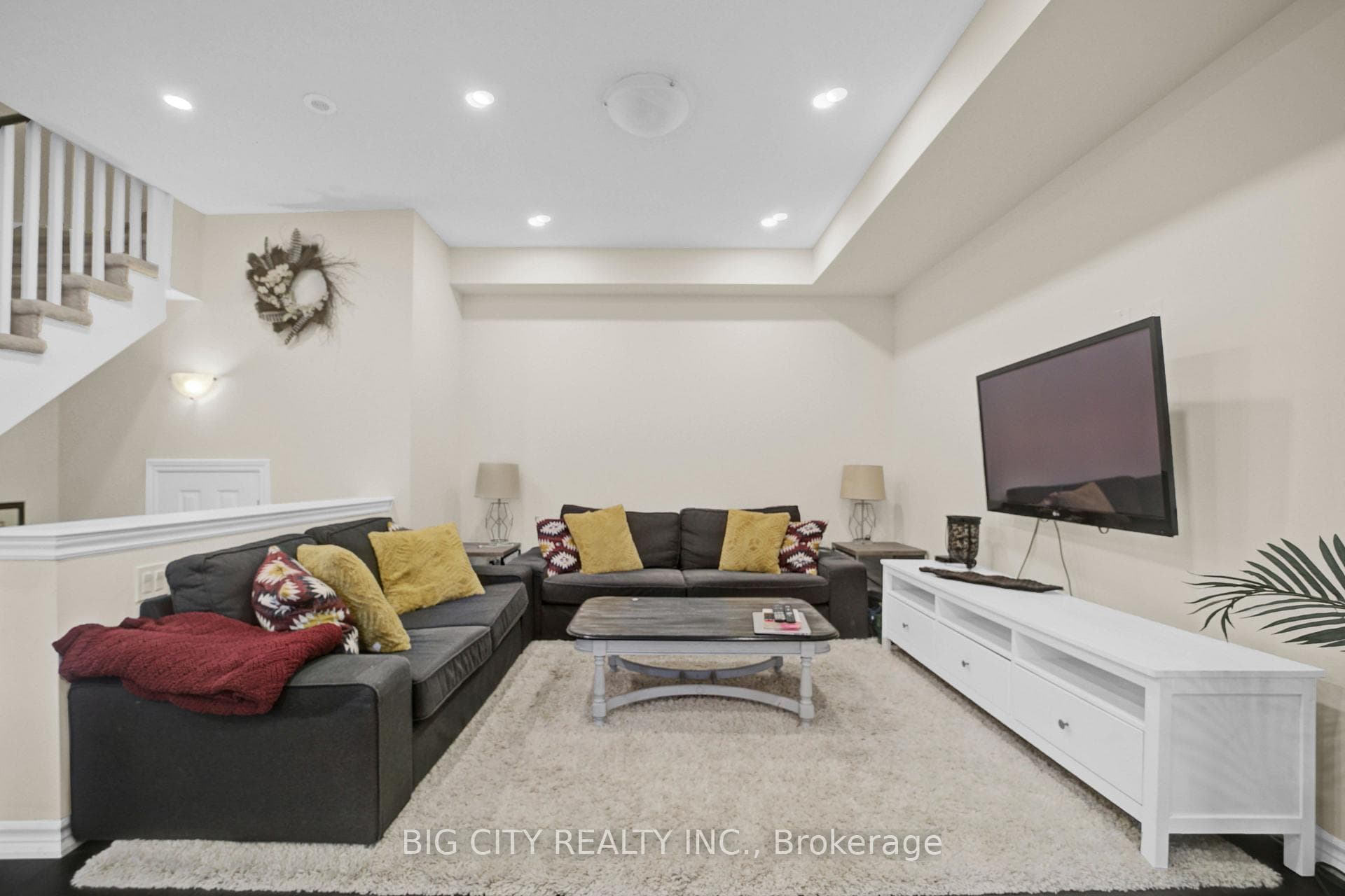 22 Wimshaw Lane photo 24