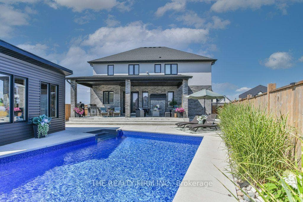 4 SYCAMORE Road photo 50