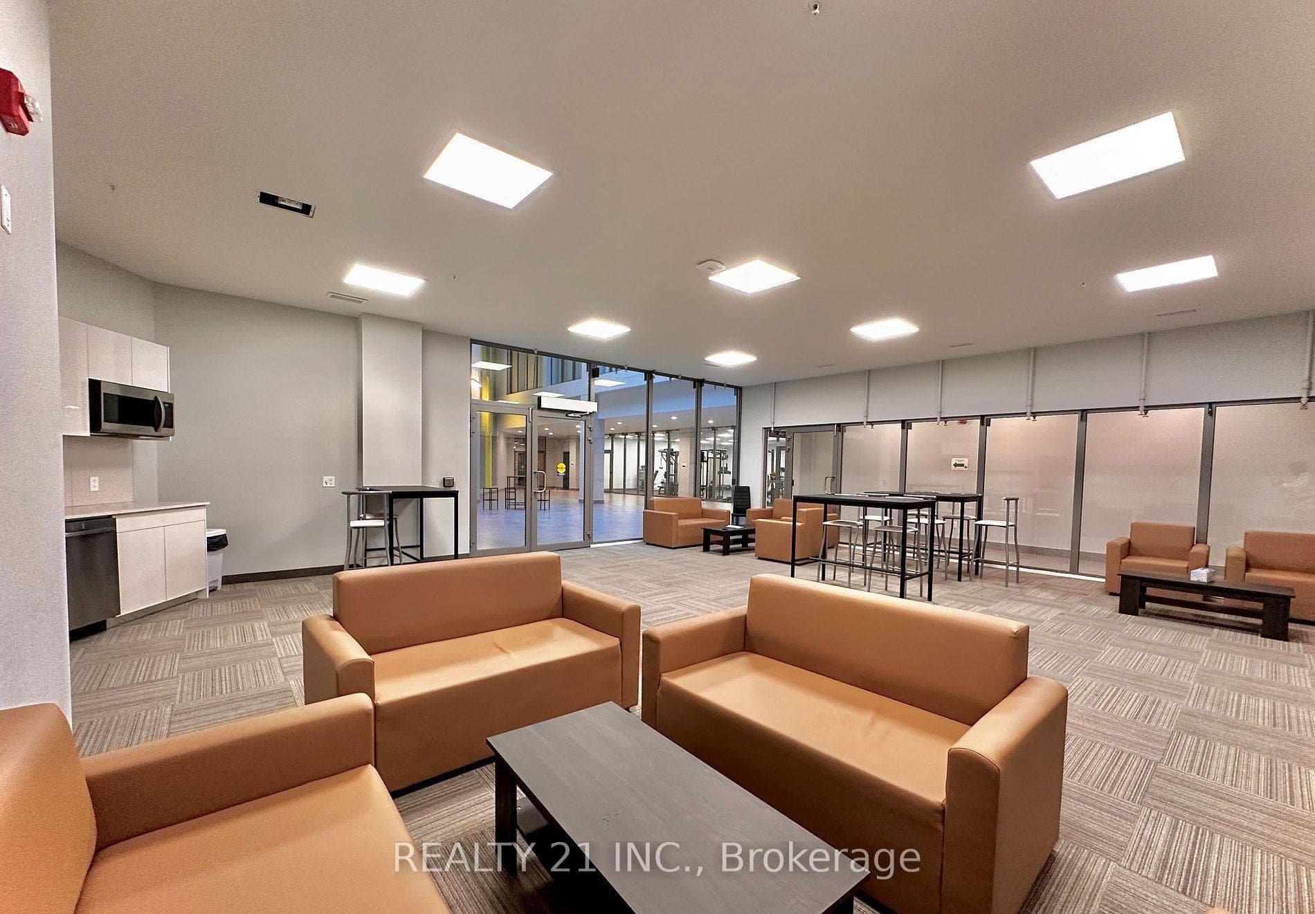 652 Princess Street Unit 319 photo 9