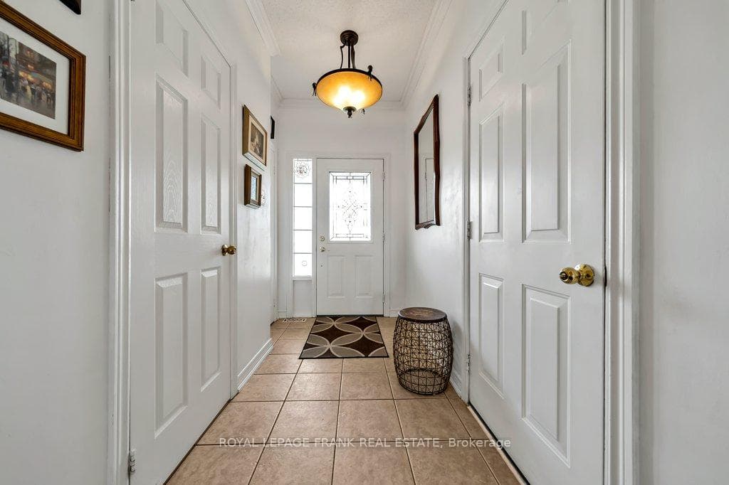33 Taft Place photo 4