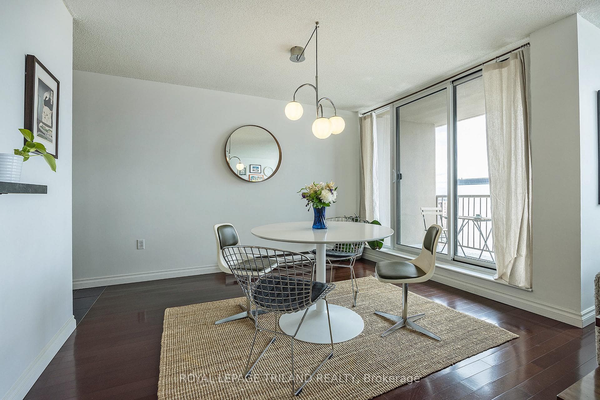 155 Kent Street Unit 1408 photo 17