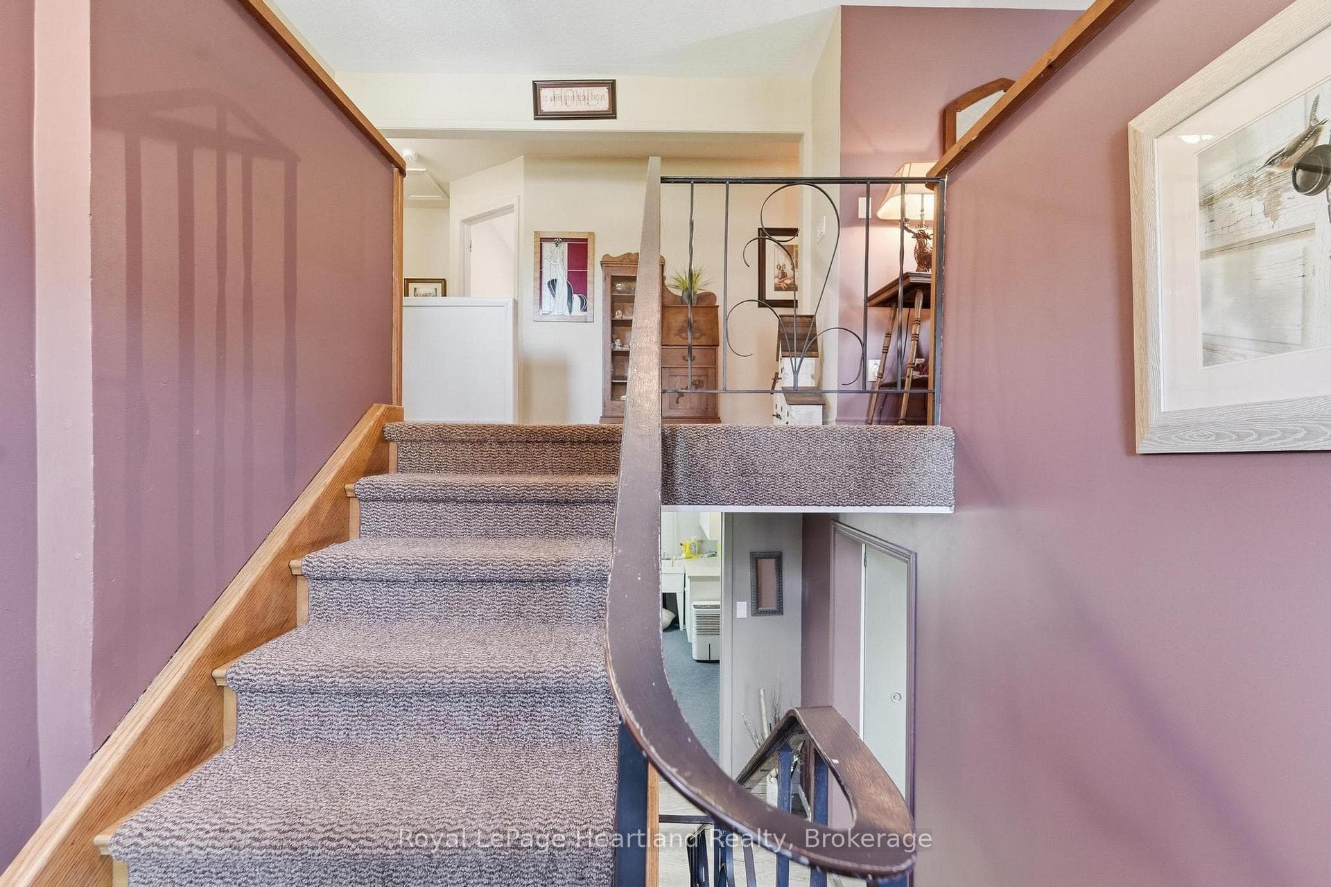 235 Hincks Street photo 3