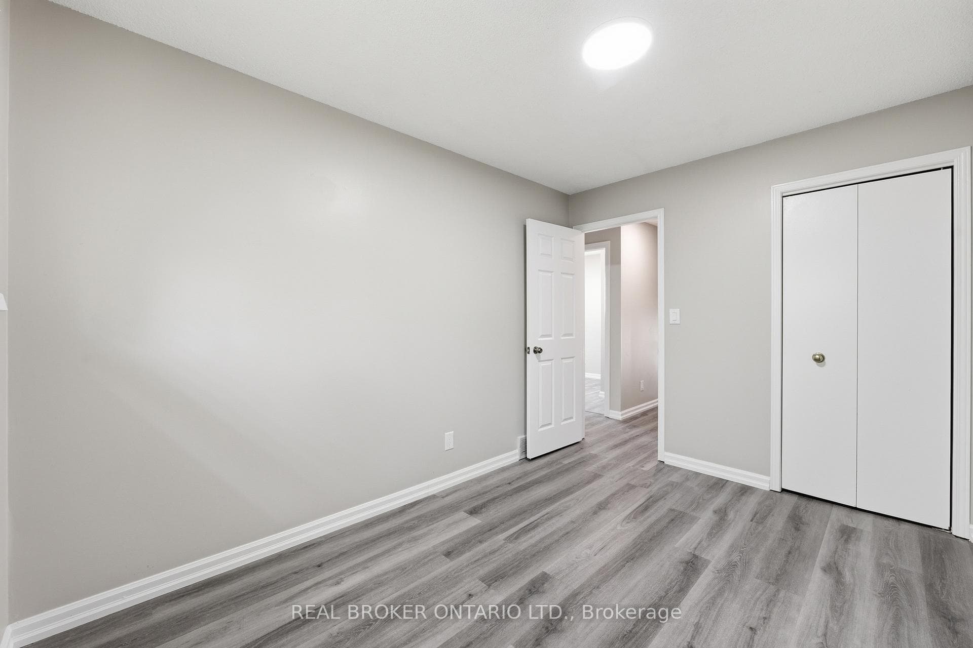 42 Terrace Avenue photo 14