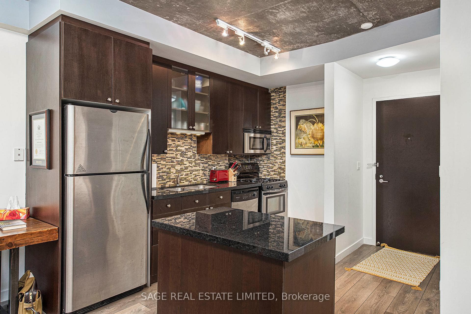 1 Shaw Street Unit 328 photo 9