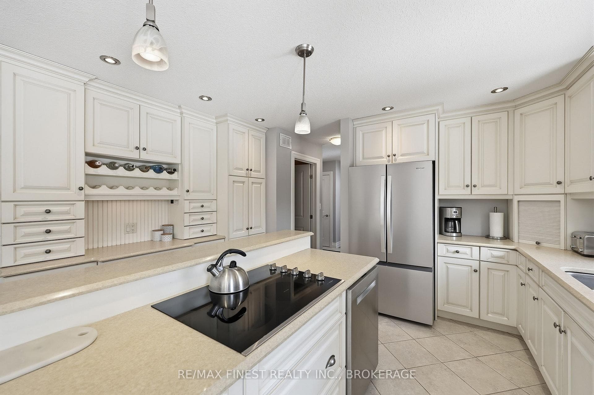 881 Ironwood Road photo 11