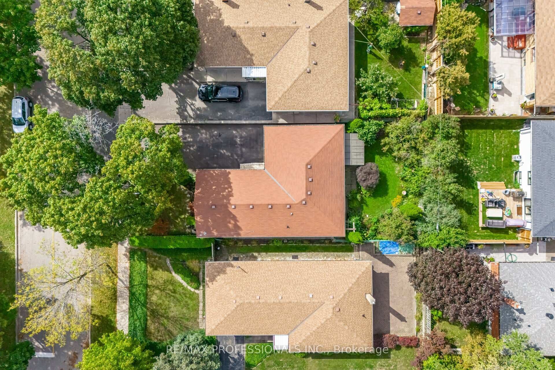 4 Lethbridge Ave