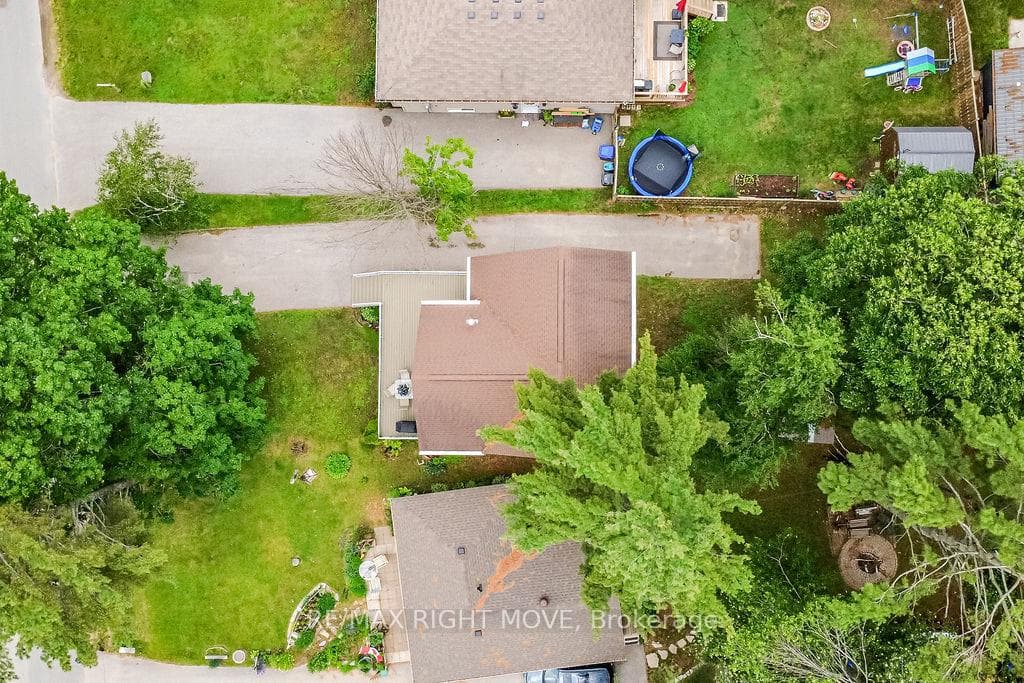2956 Lakeside Drive photo 45