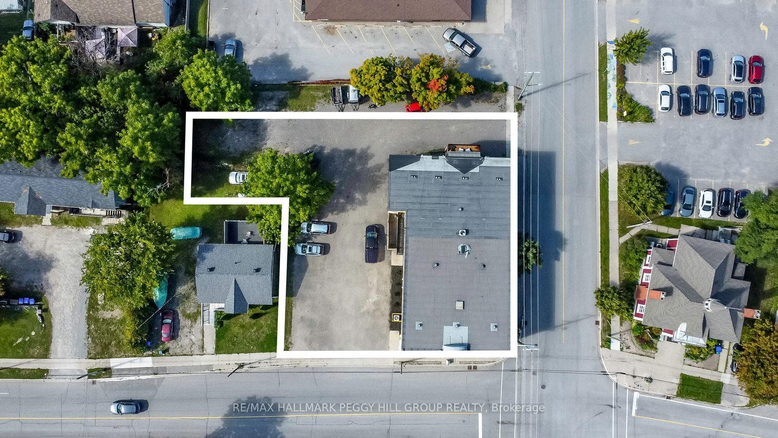 154 William Street photo 23