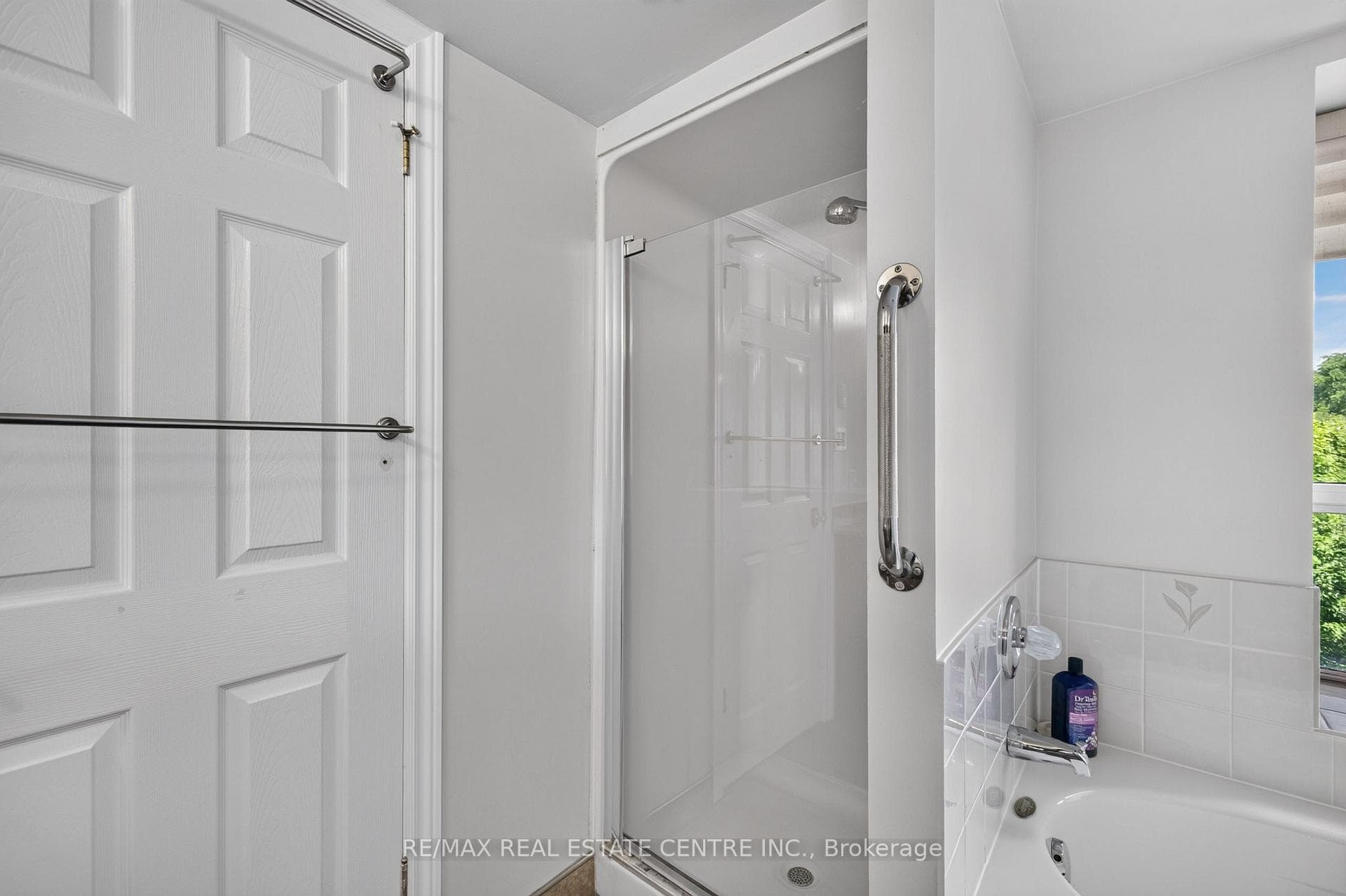 281 Bristol Street Unit 602 photo 26
