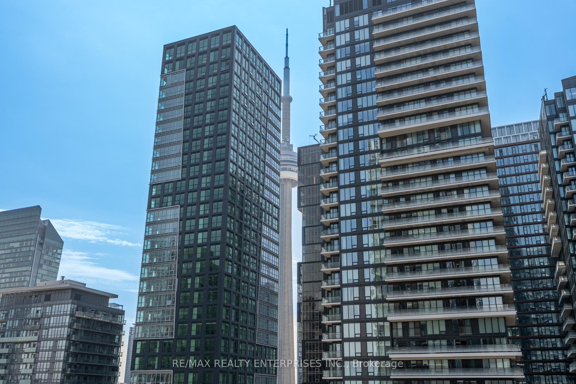 87 peter Street Unit 2513 photo 27