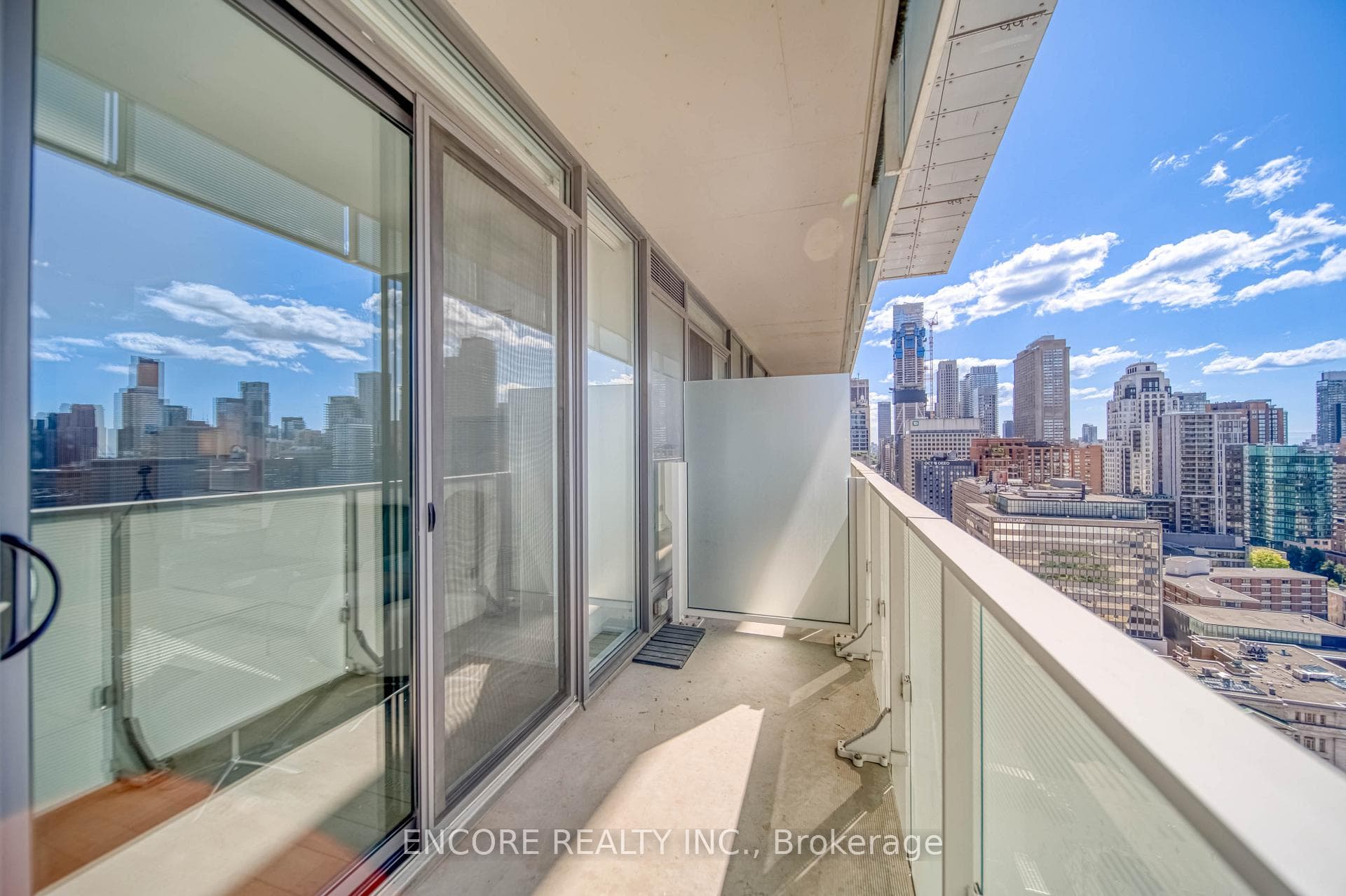 200 Bloor Street Unit 2101 photo 20