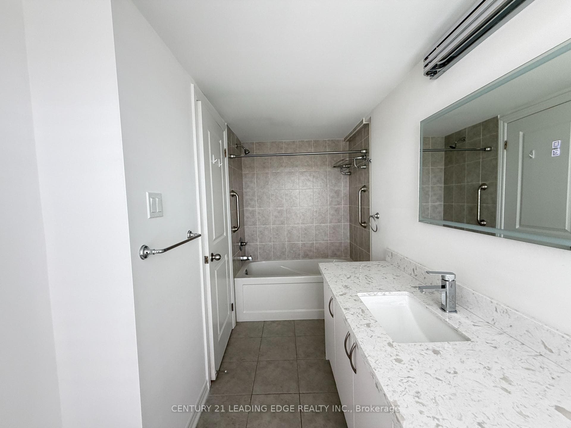6863 Main Street photo 38