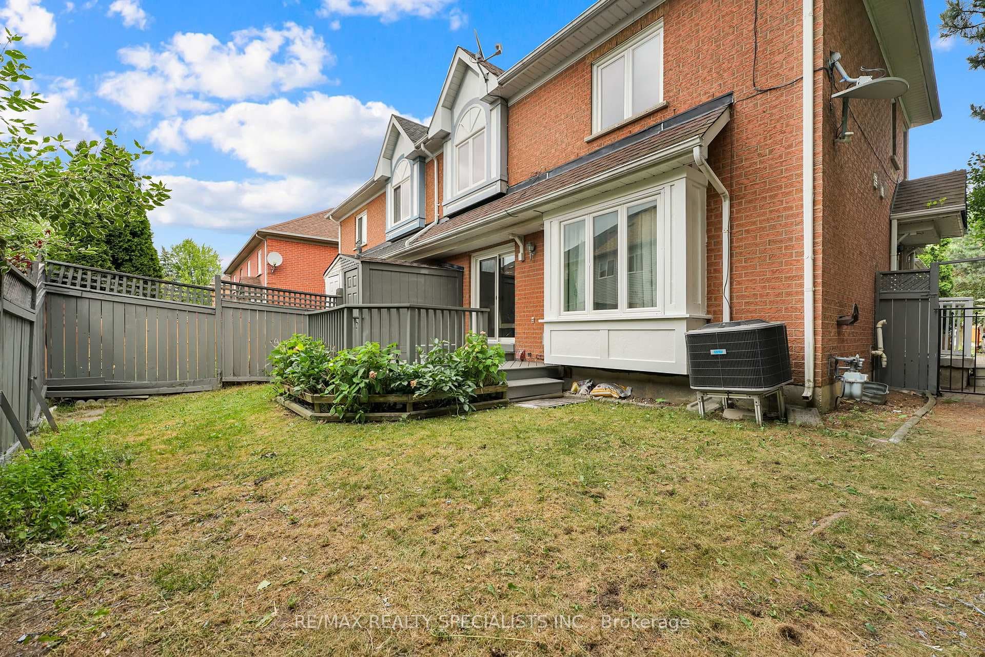 136 Clover Bloom Road photo 38