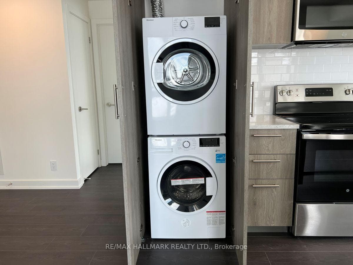 Hidden Washer & Dryer