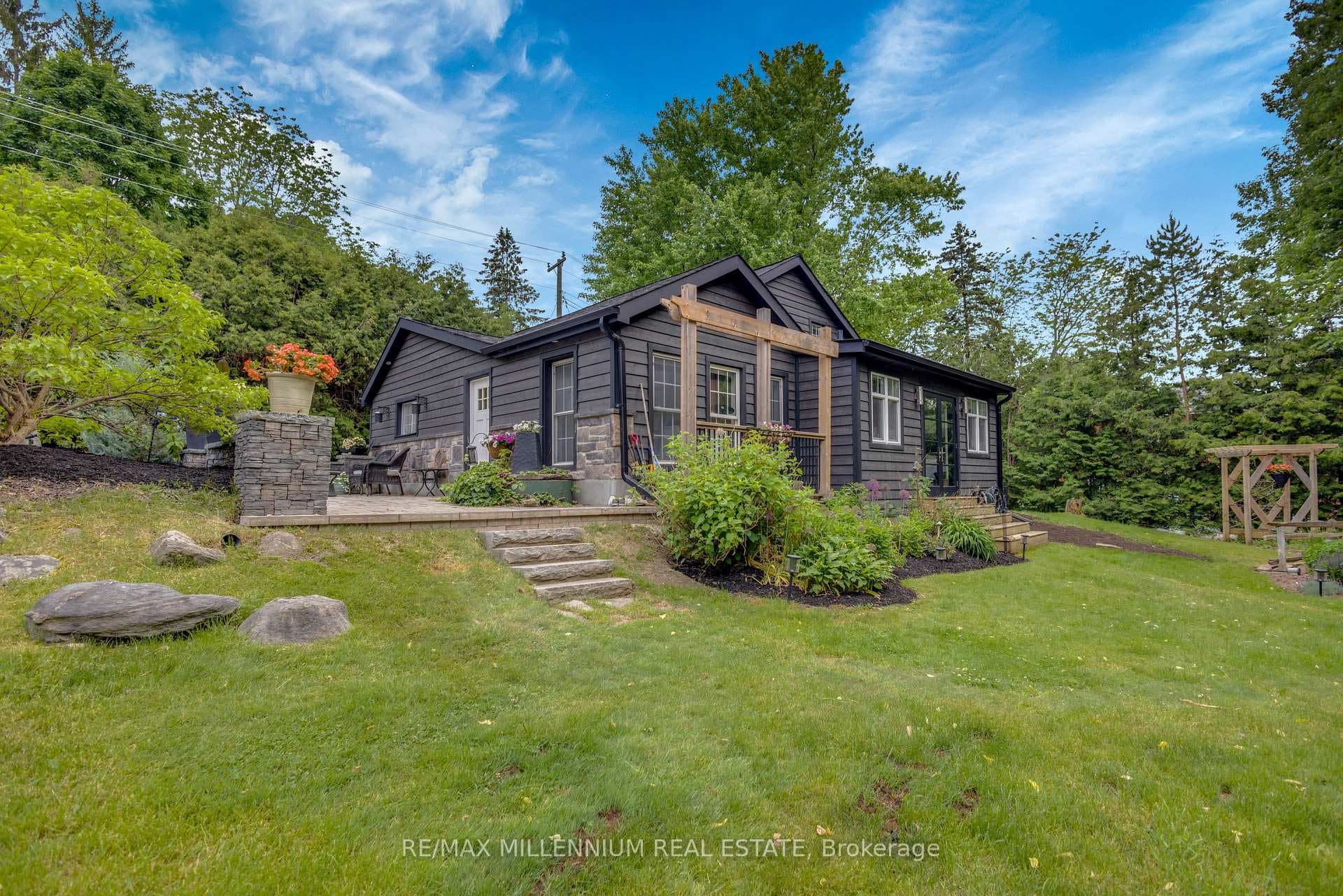1510 Station Road photo 2