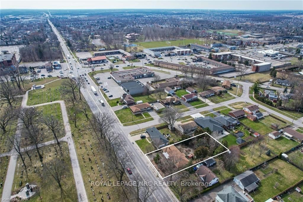 5723 MONTROSE Road photo 1