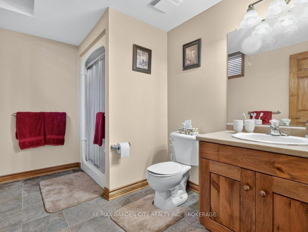 3297 Tallman Drive photo 41