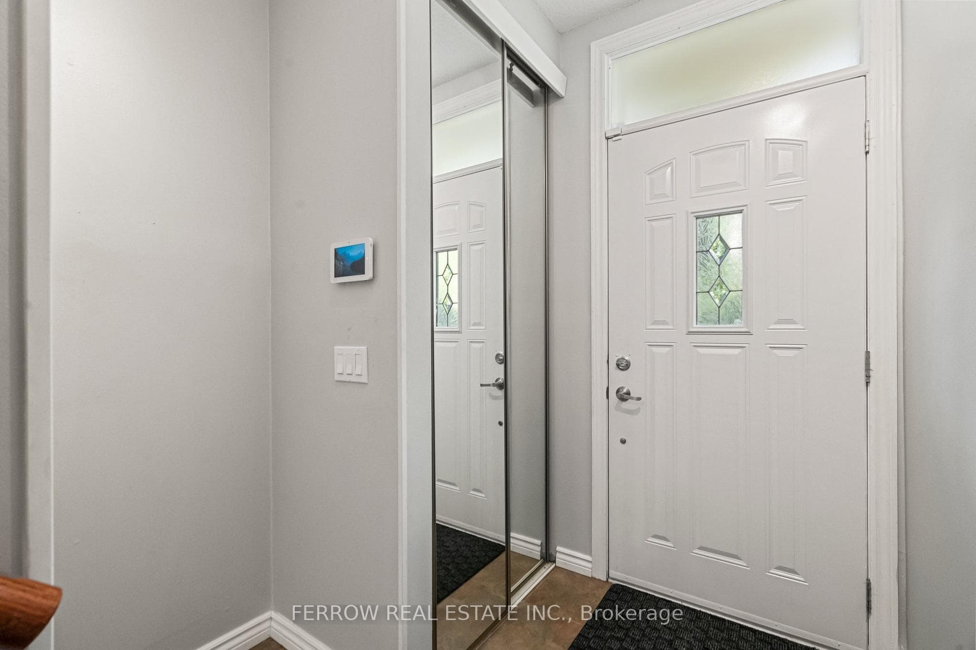 19 Cottonwood Court photo 5