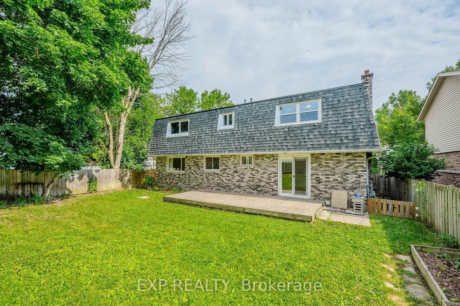 30 Gateway Drive photo 26