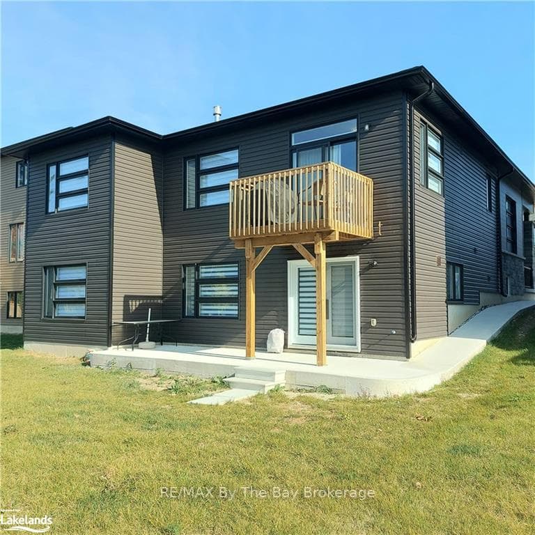 92 BERKELY Street Unit B photo 4