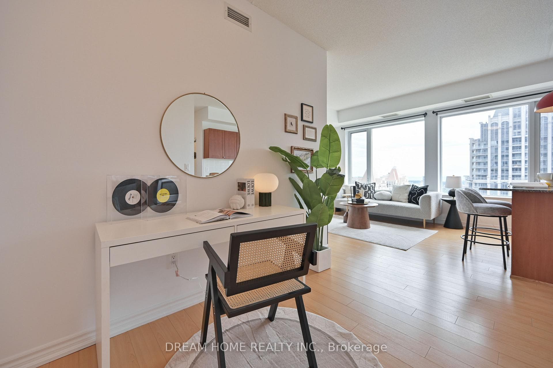385 Prince Of Wales Drive Unit 3205 photo 16