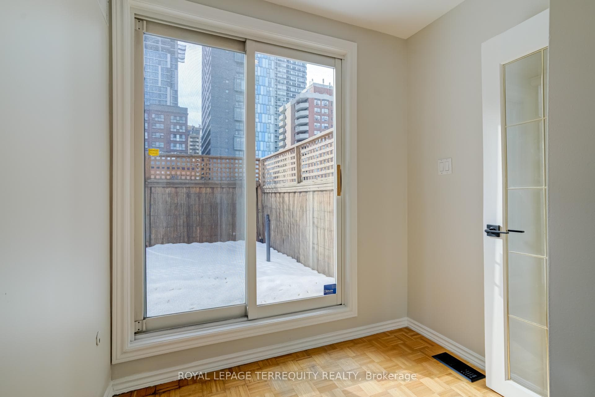 244 George Street photo 28