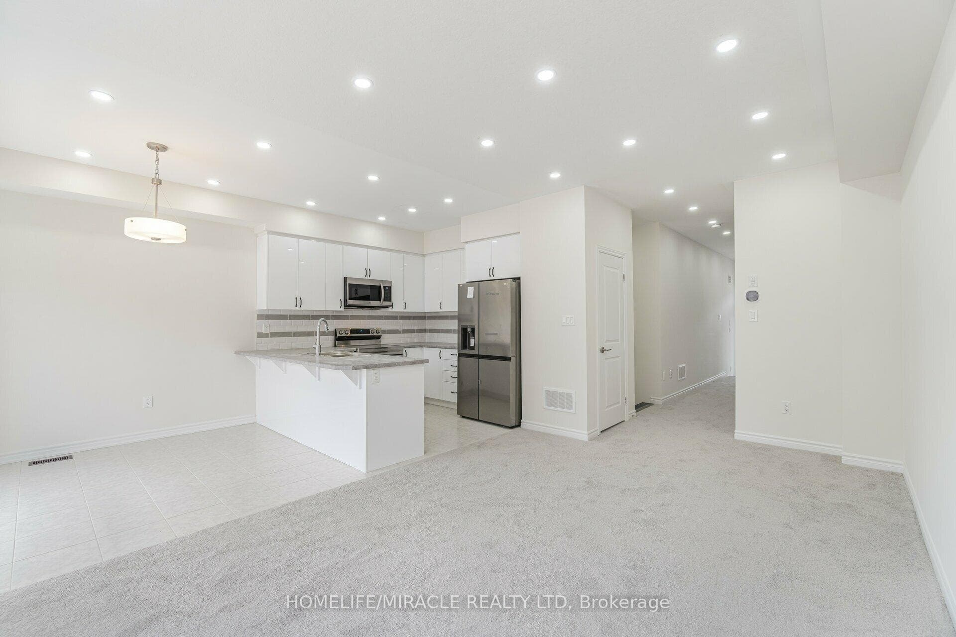 14 Bowery Road photo 8