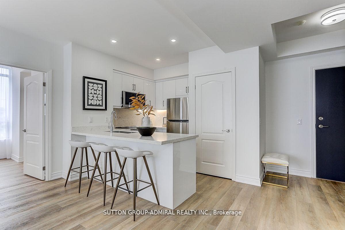 60 Disera Drive Unit 1409 photo 23
