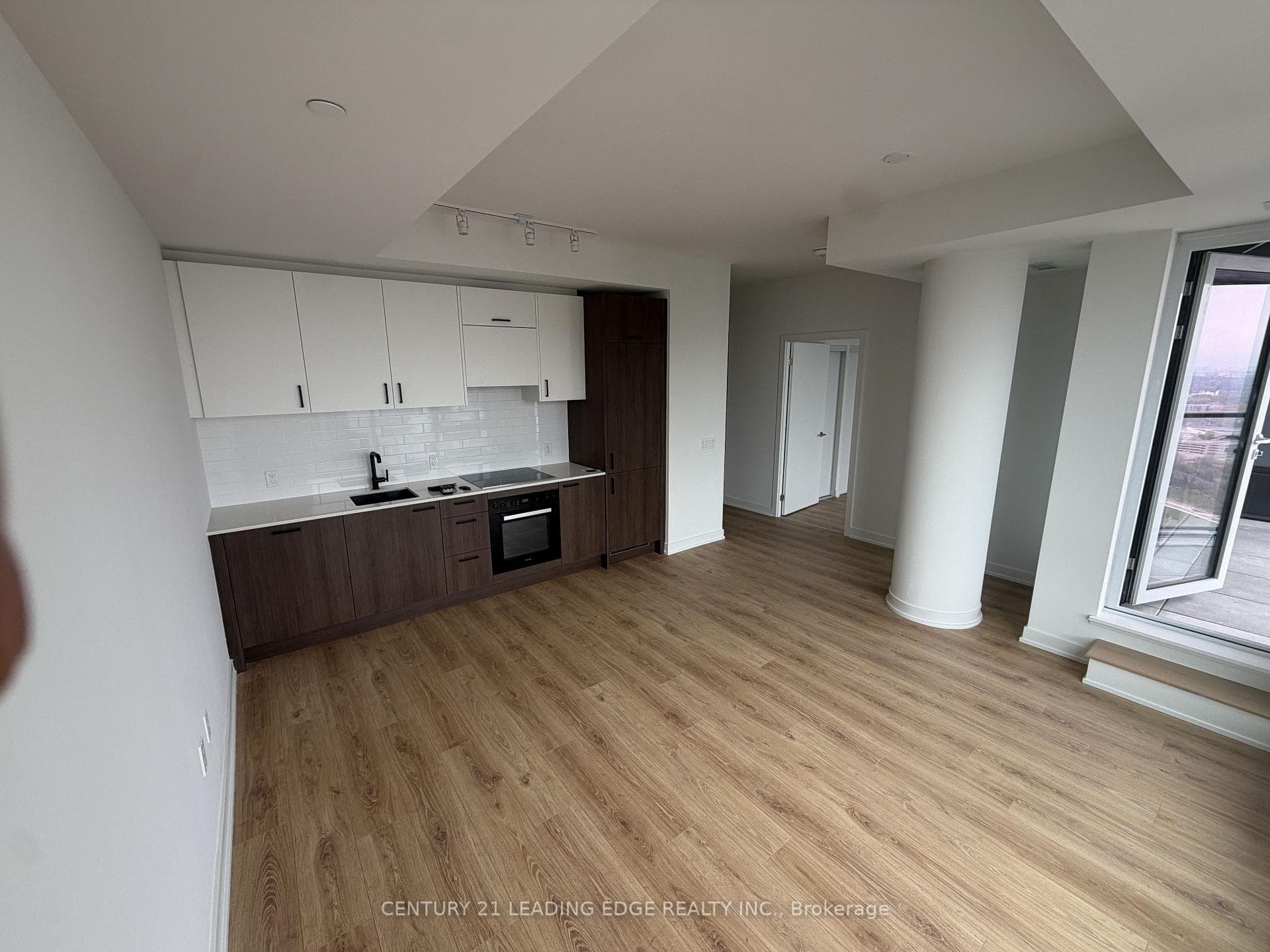 1 Quarrington Lane Unit 3710 photo 2