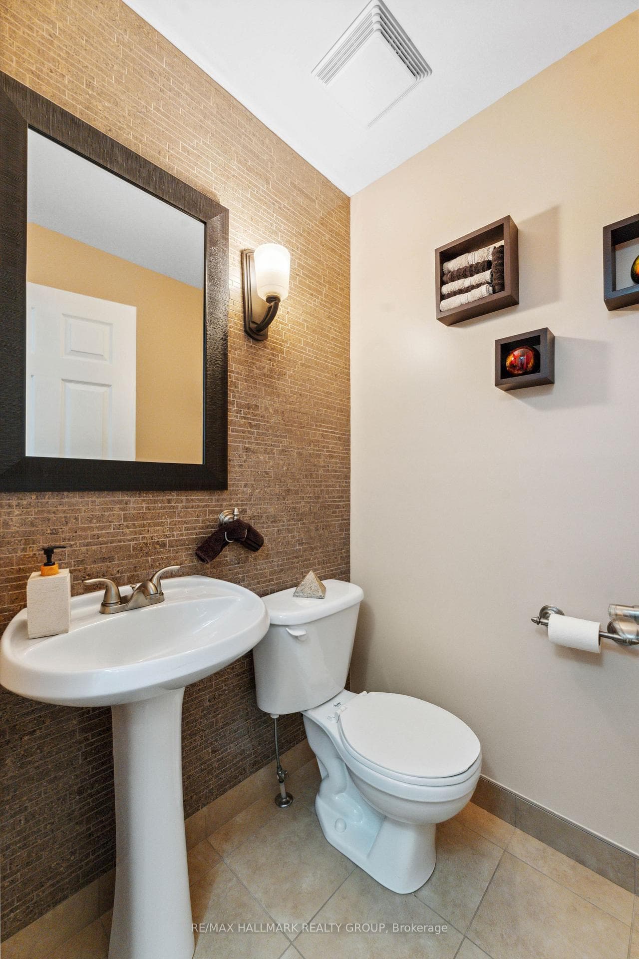 3 North Harrow Drive photo 15