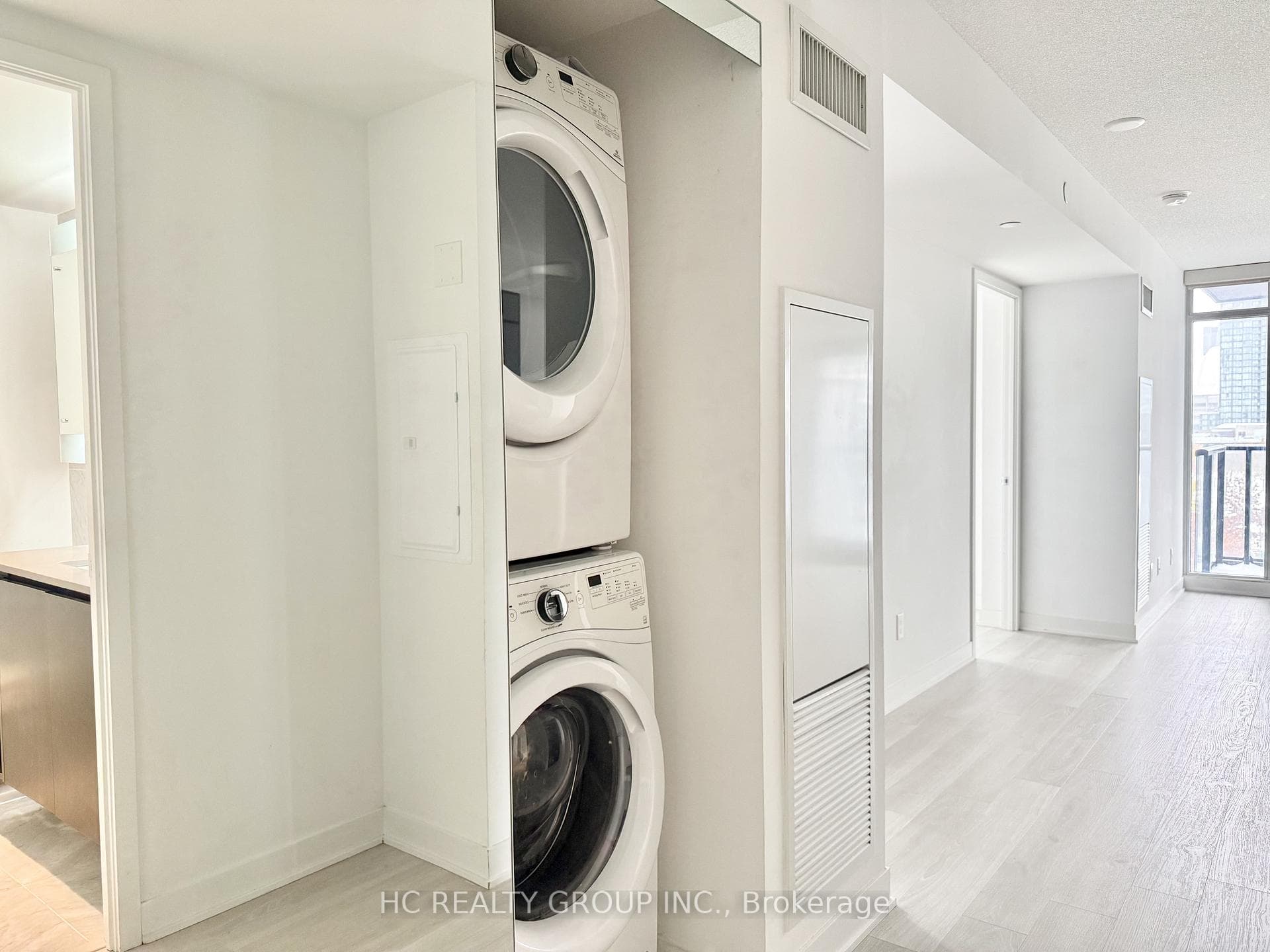 70 Queens Wharf Road Unit 609 photo 7
