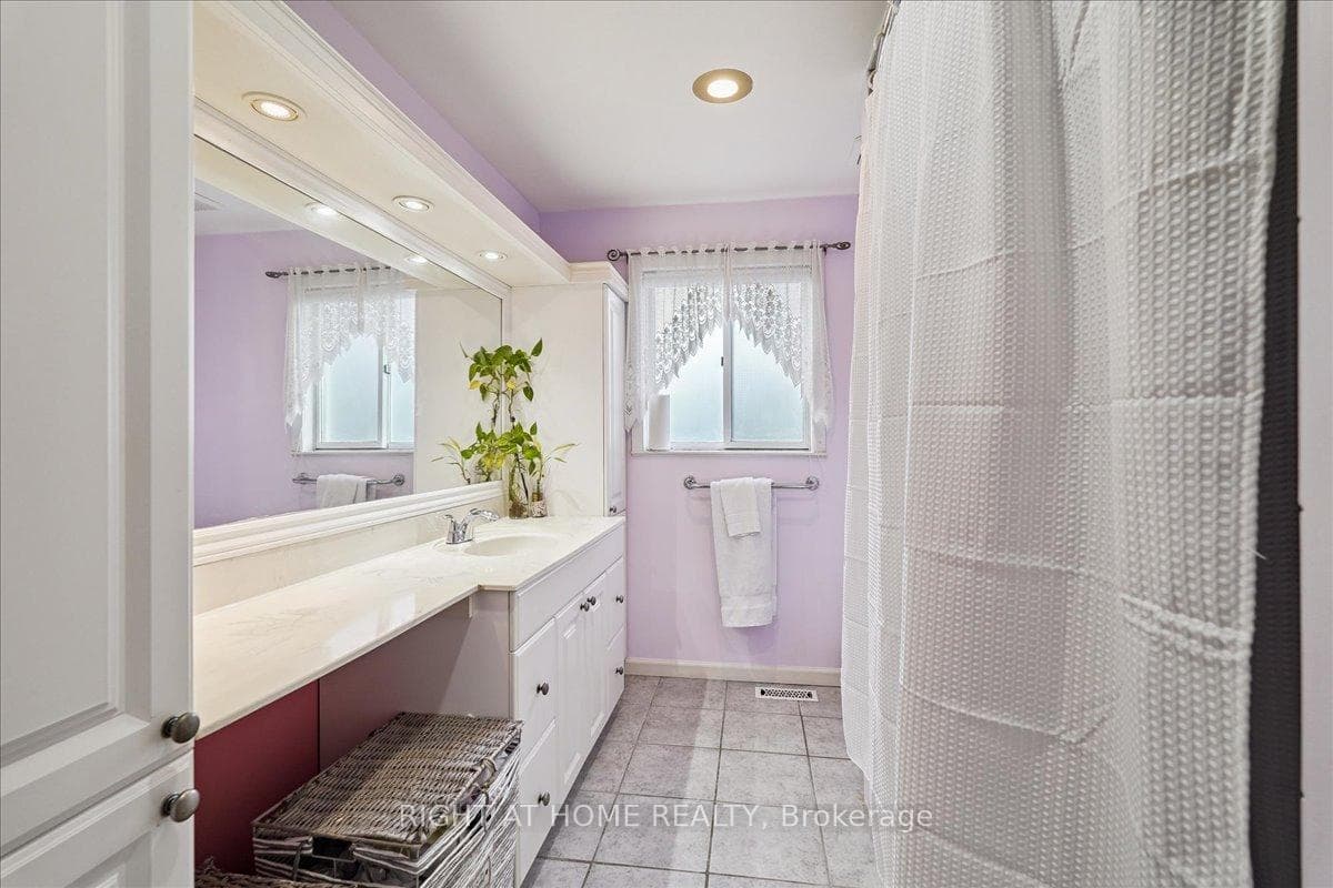 1 Sealstone Terrace photo 23