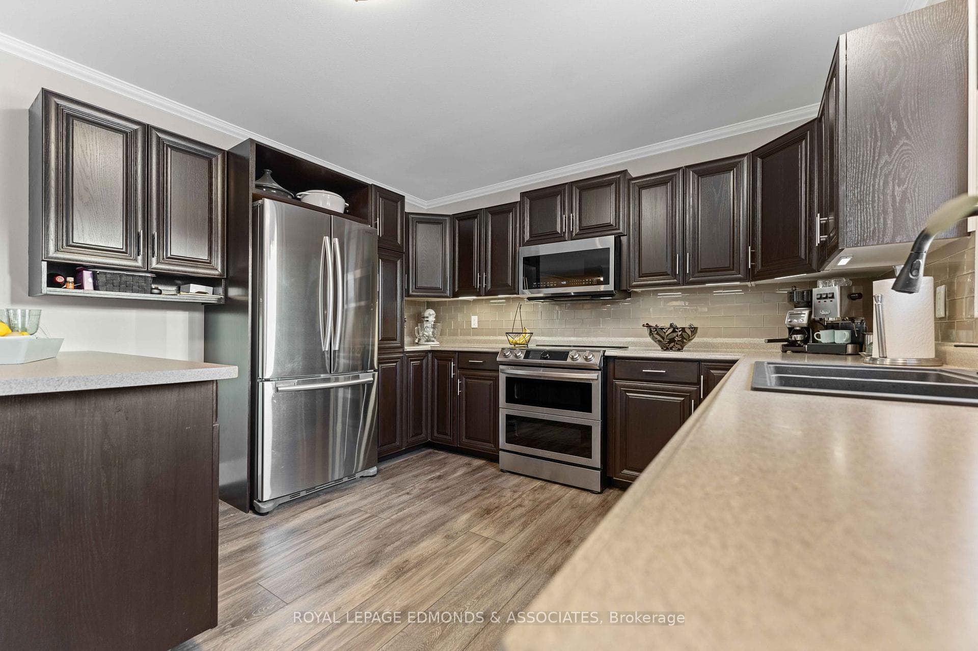 28 Heritage Drive photo 11