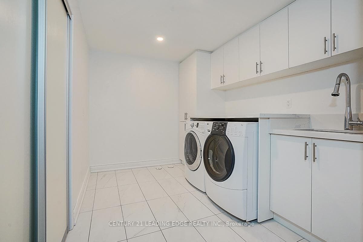 234 Shaughnessy Boulevard photo 32