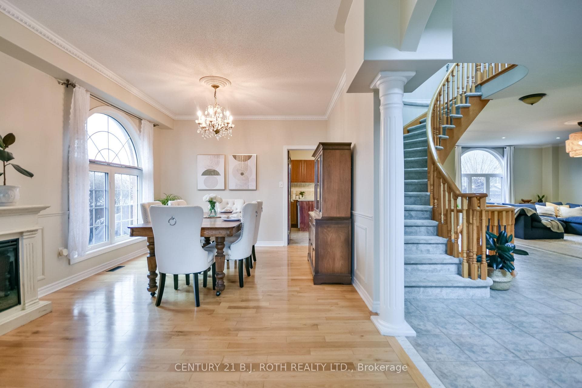 61 Honey Crescent photo 14