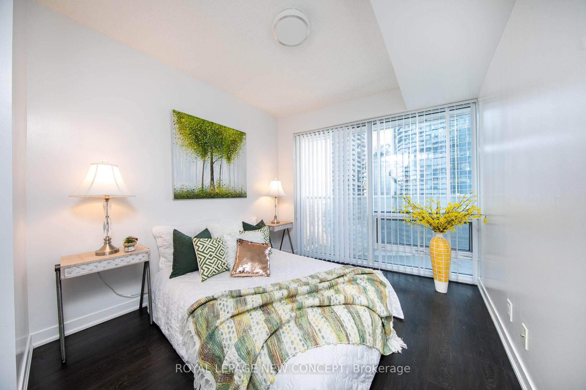 100 Harbour Street Unit 2310 photo 7