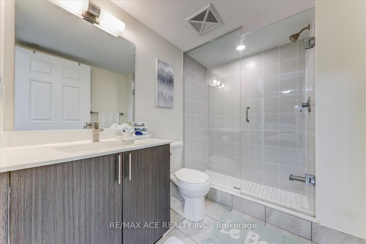 510 Kingbird Grove Unit 114 photo 22