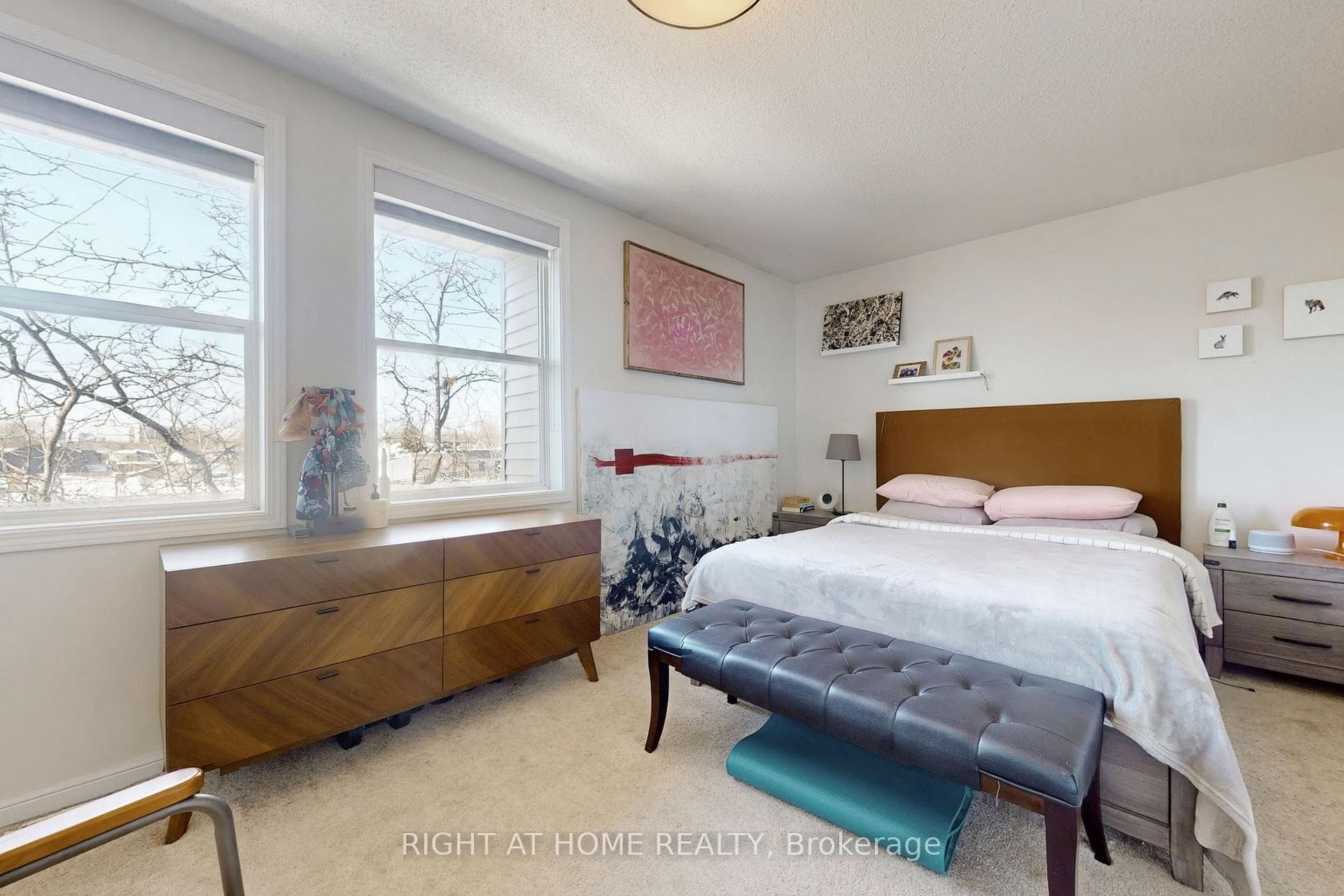 55 Halton Street Unit 213 photo 11