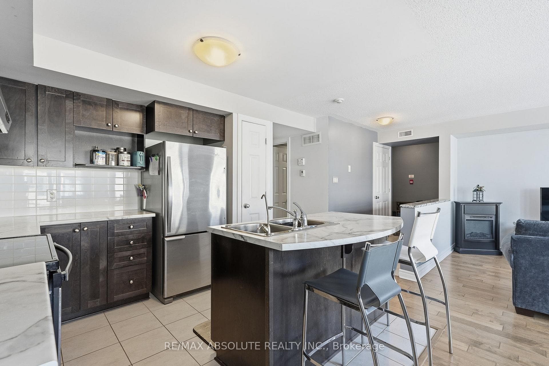 135 Bluestone Private Unit 6 photo 12