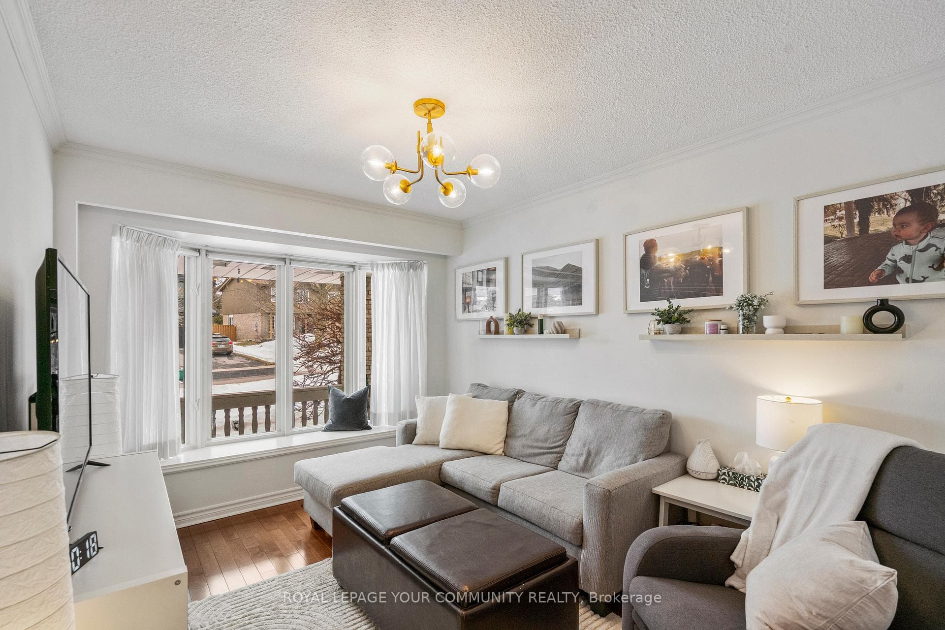 787 Hedgerow Place photo 7