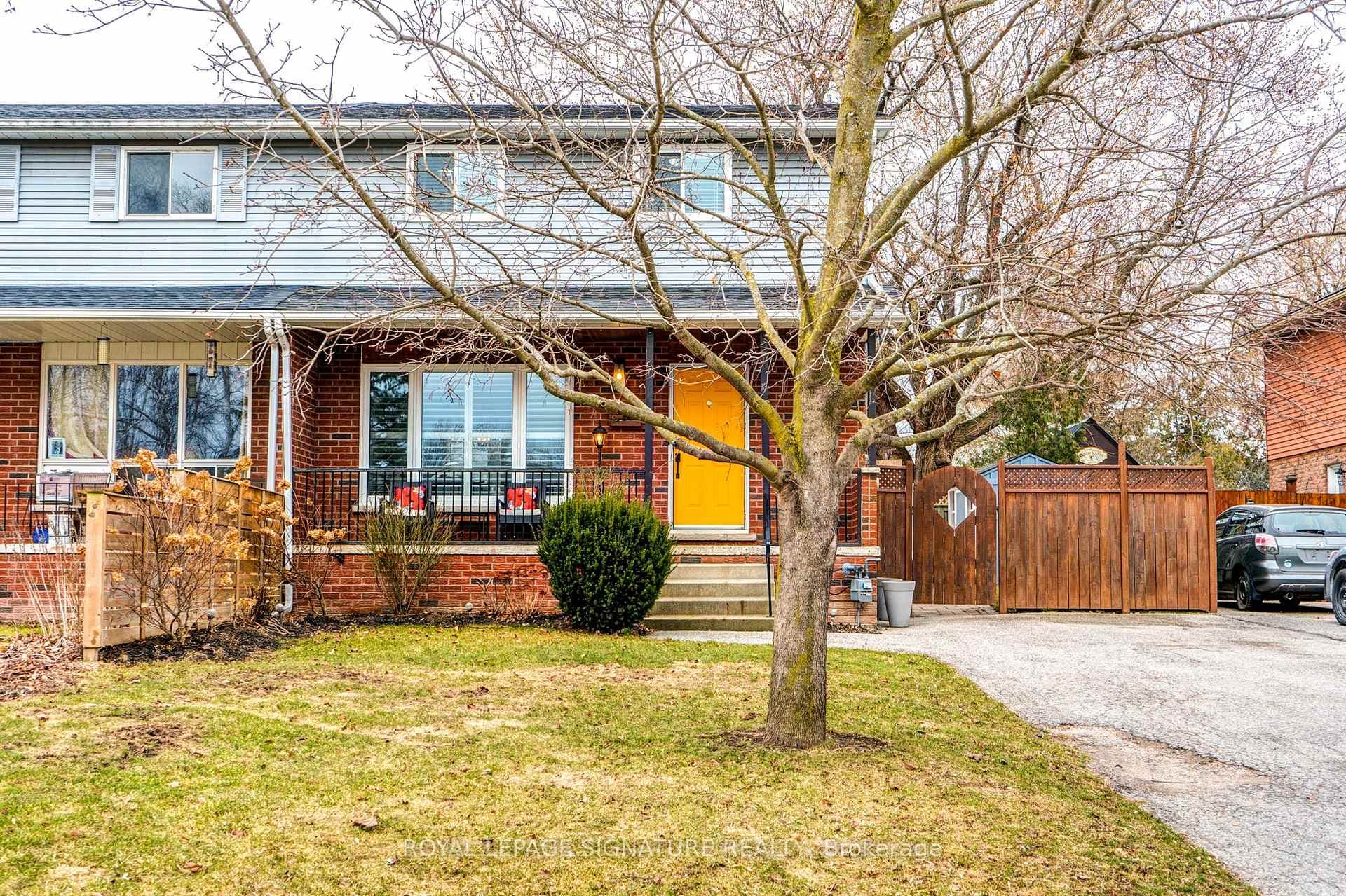 13 Smyth Crescent photo 2