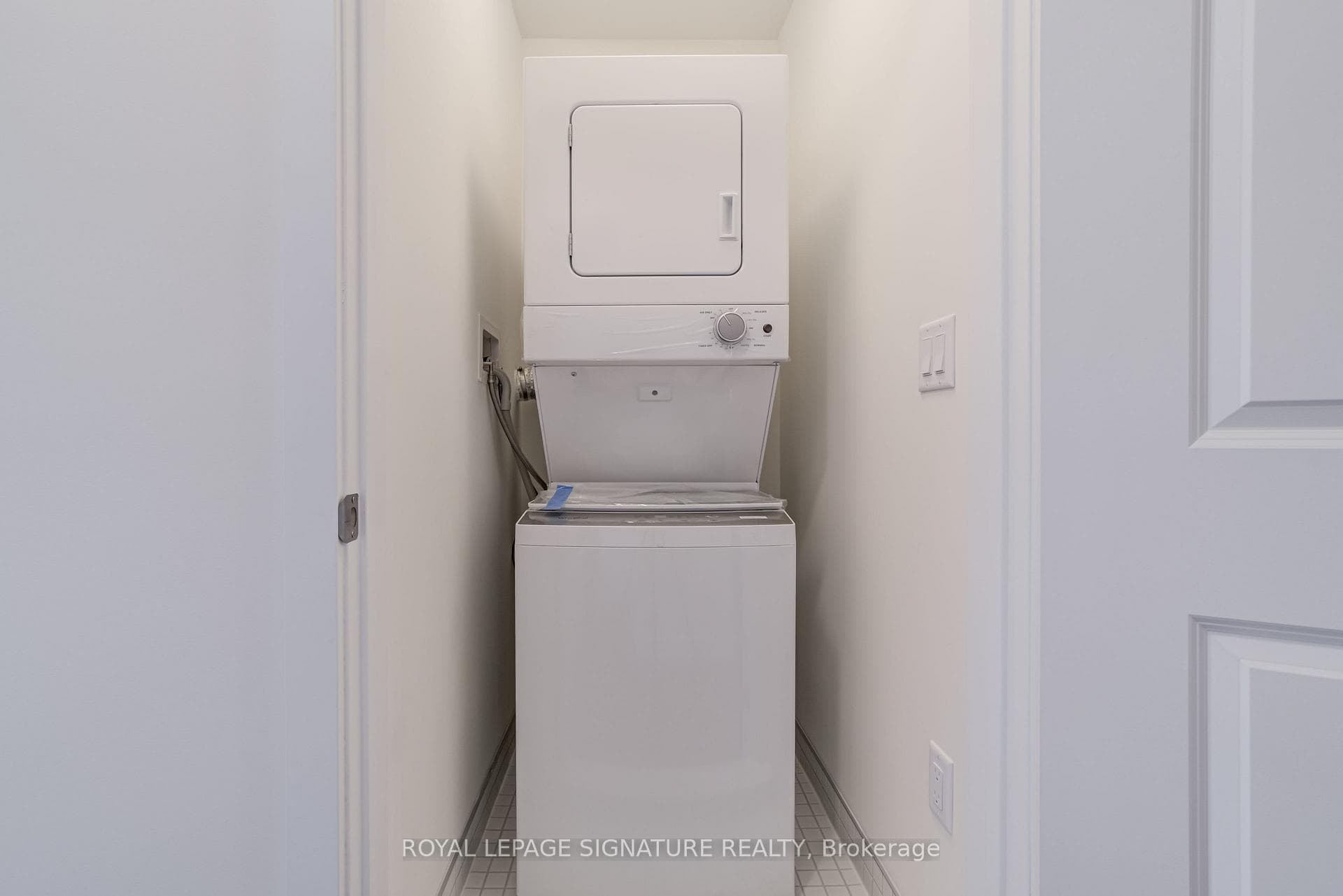 1695 Dersan Street Unit 504 photo 29