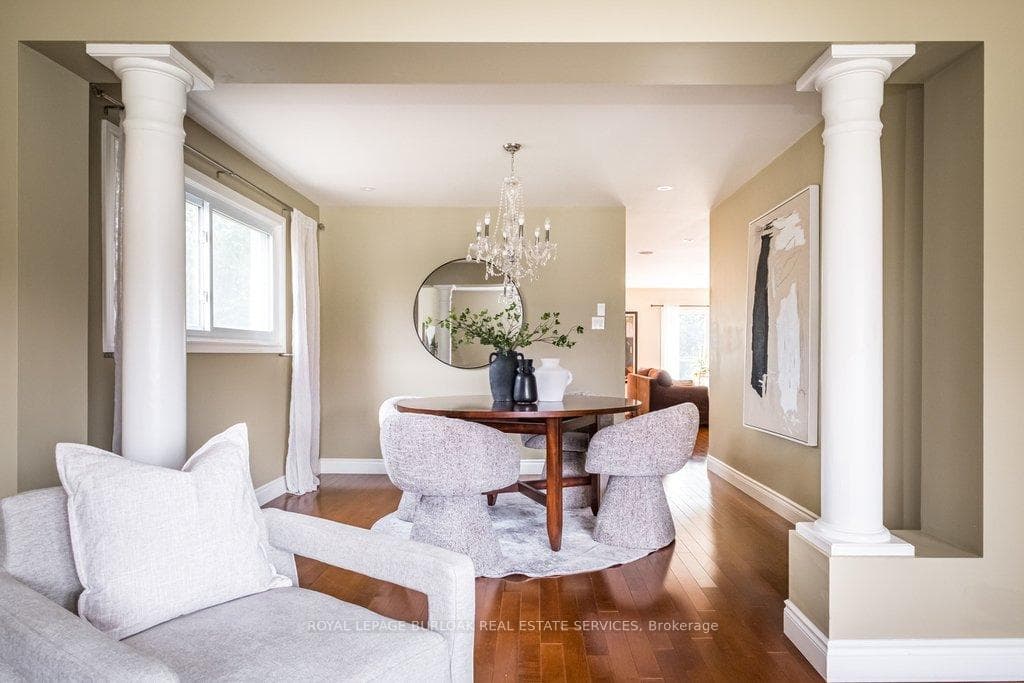 330 Strathcona Drive photo 8