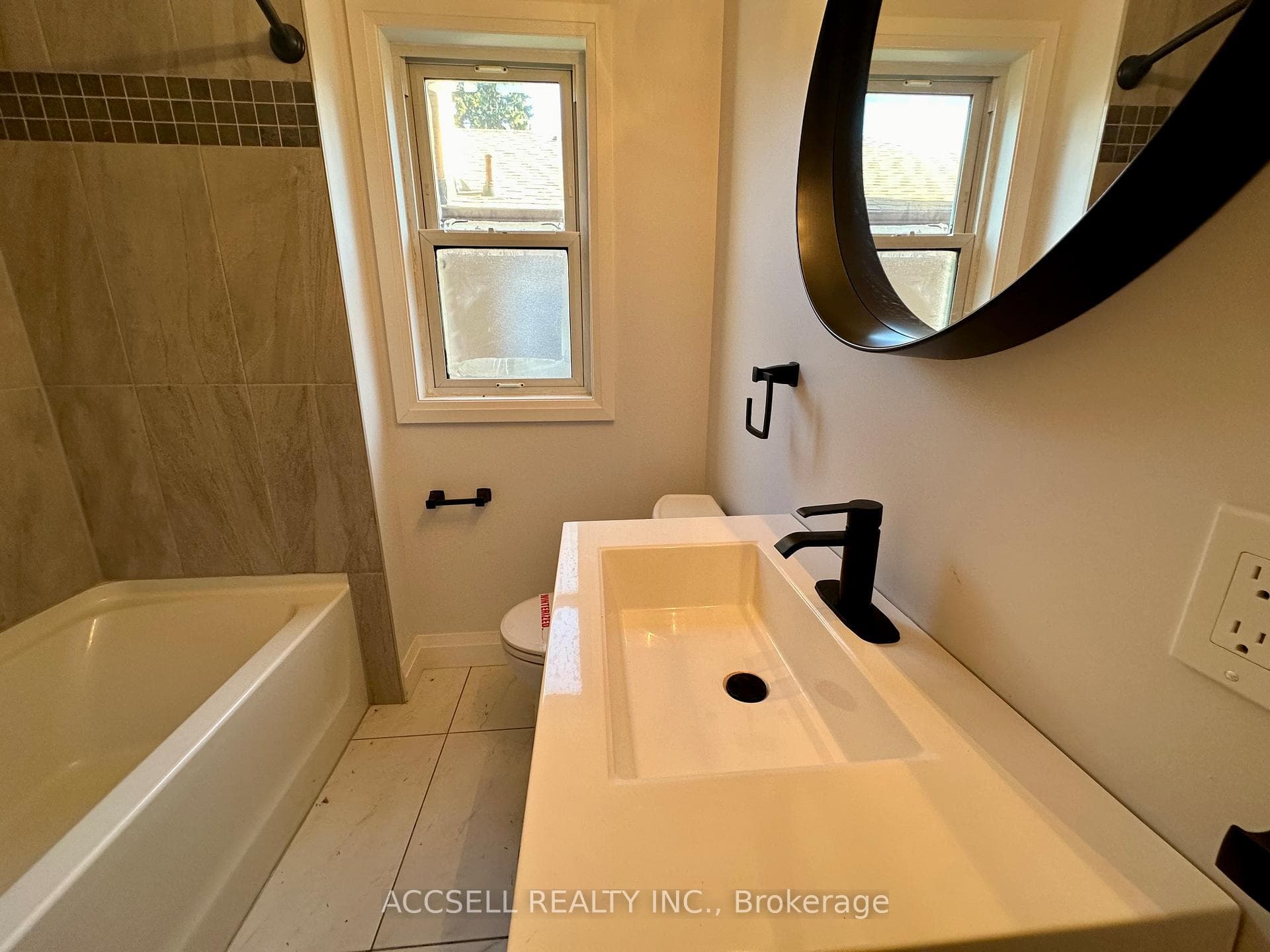 7 Minford Avenue photo 9
