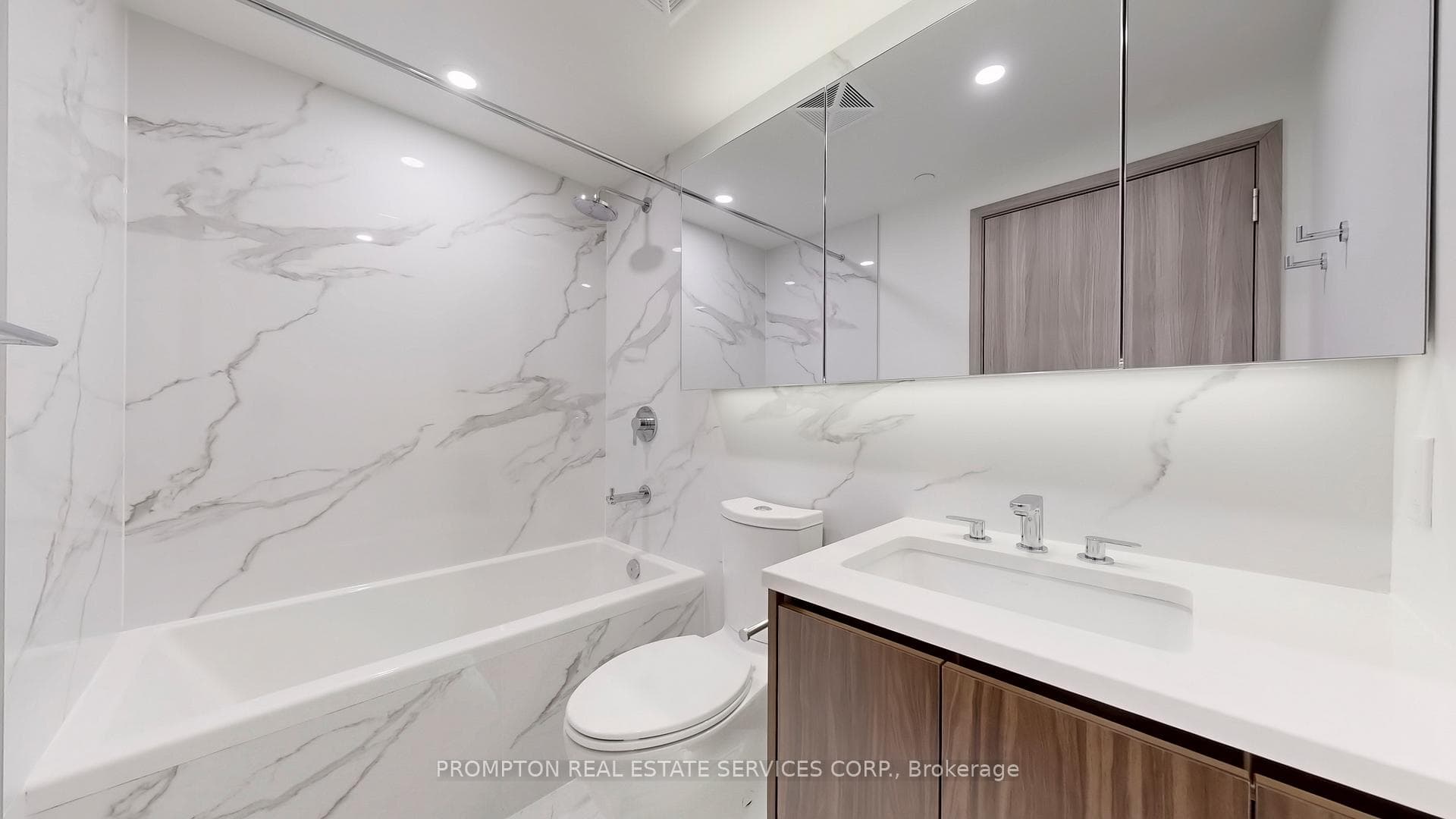 1 Concord Cityplace Way Unit 612 photo 17