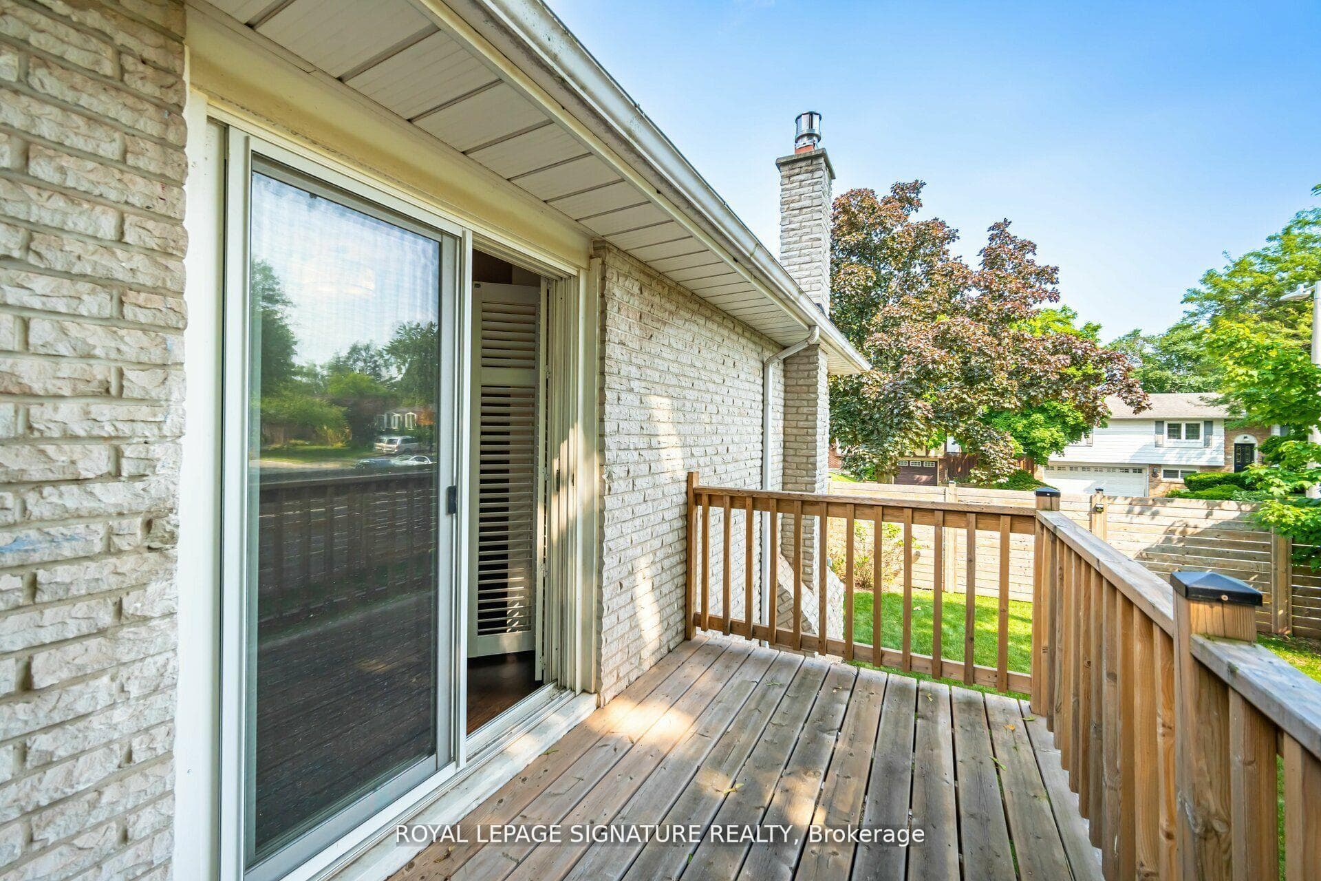 2497 Wyatt Street photo 29