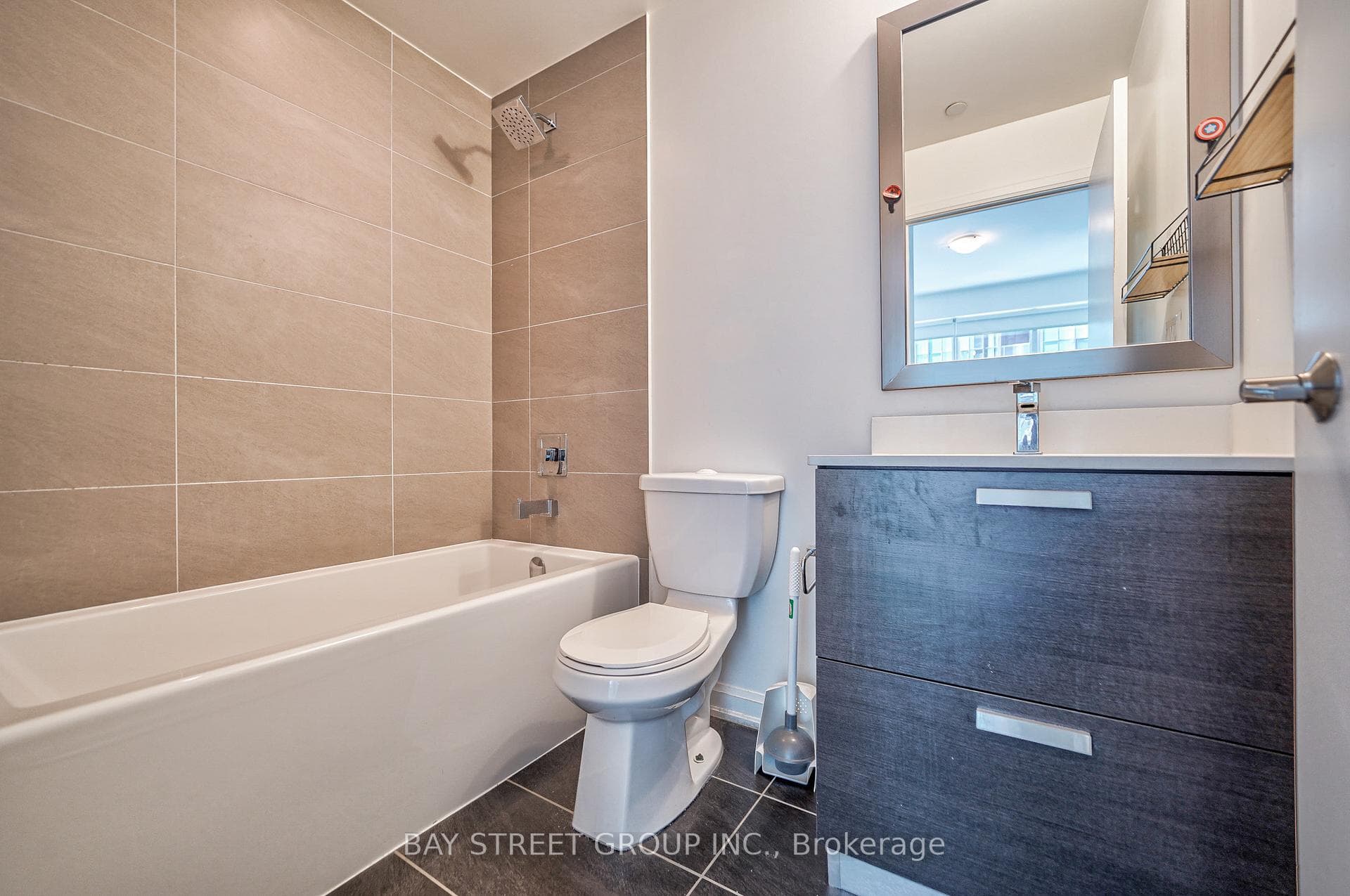 11 Bogert Avenue Unit 2208 photo 8