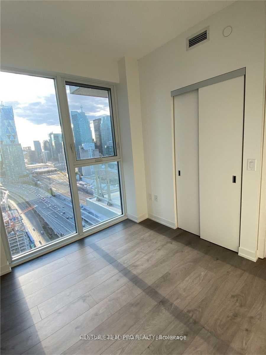 20 Richardson Street Unit 2908 photo 8