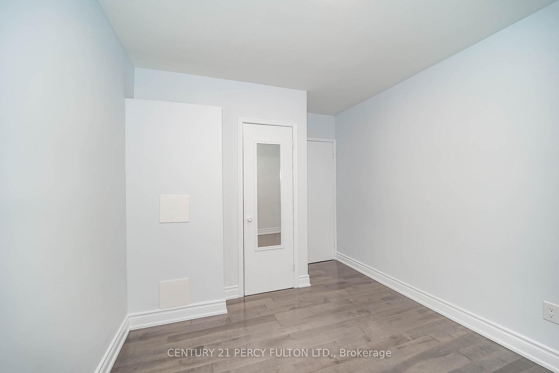 72 Lynvalley Crescent photo 11