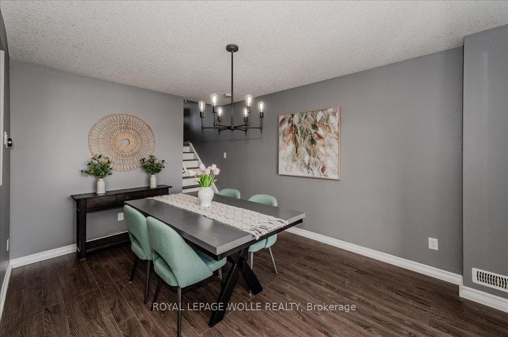 466 Finkle Street Unit 6 photo 8